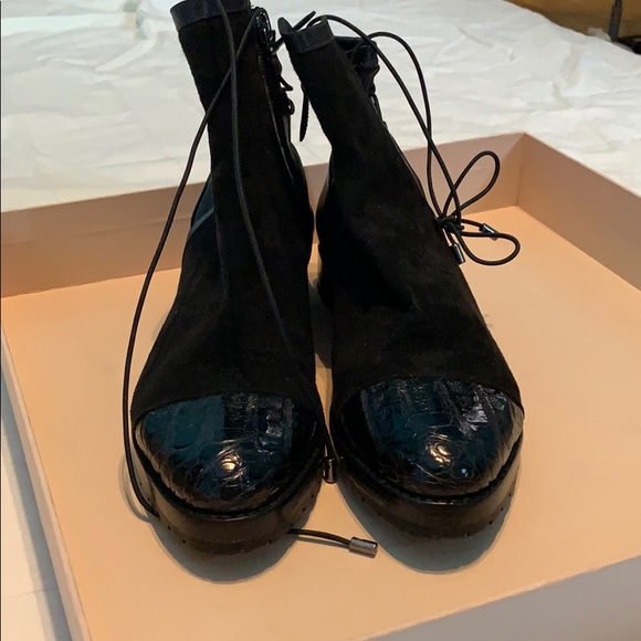 Boot - Picture 8 of 8